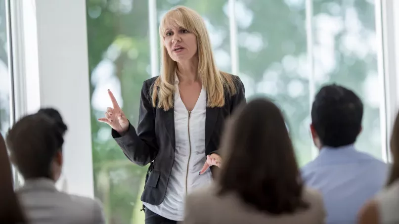 How to Create Engaging Employee Profiles